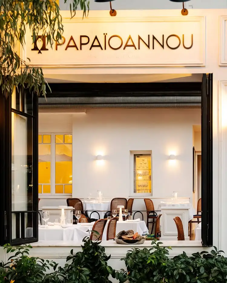 Papaioannou Restaurant Vouliagmeni, seafood restaurant in Athens