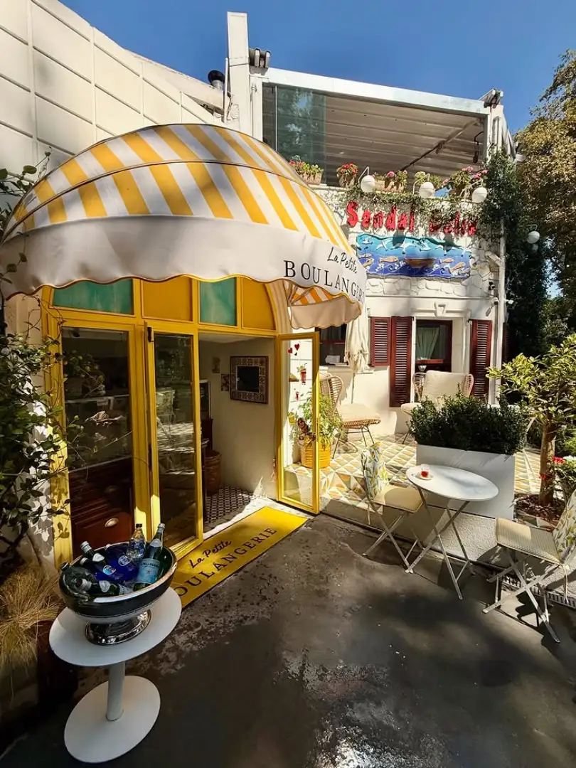 La Petite Boulangerie, cafe in Istanbul