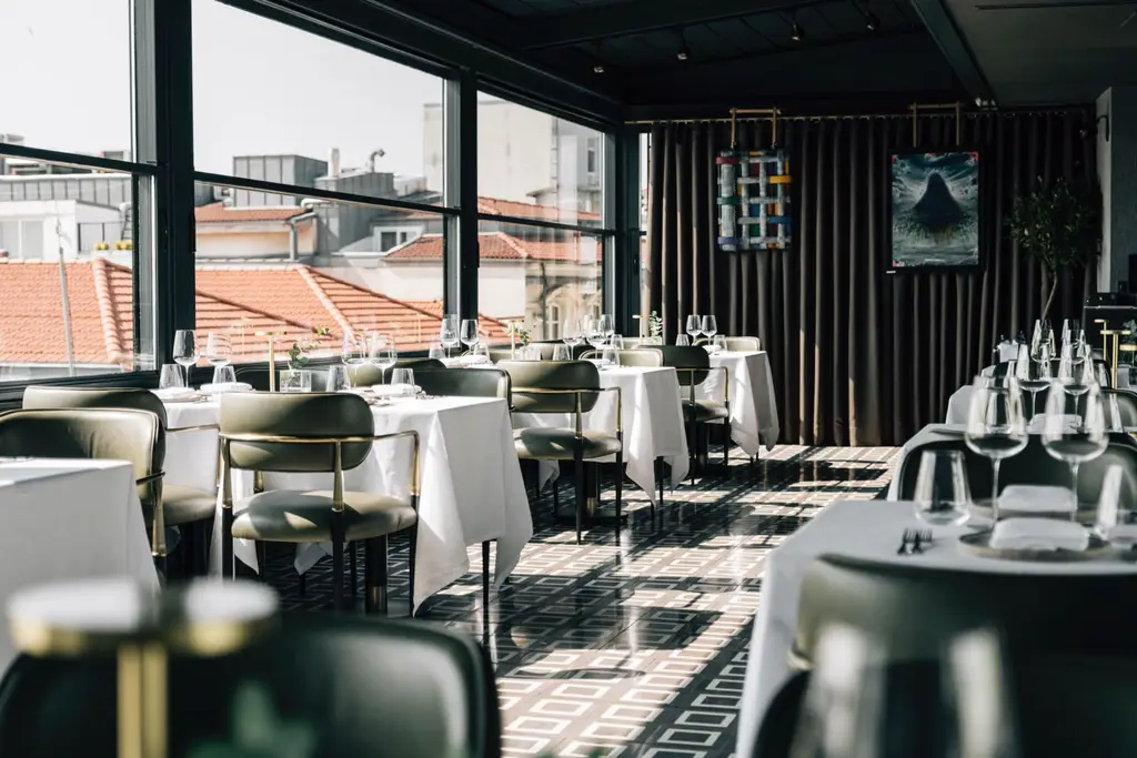 TUZZ Karaköy, restaurant in Istanbul