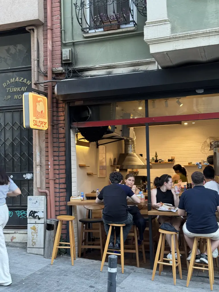 Salepepe Tokyo Style Pizza, restaurant in Istanbul