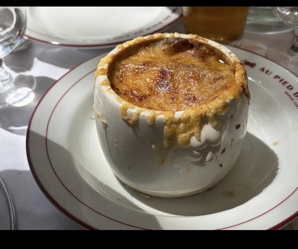 Au Pied de Cochon, french restaurant, breakfast restaurant, buffet restaurant, cafe, family restaurant, takeout restaurant, restaurant, seafood restaurant in Paris
