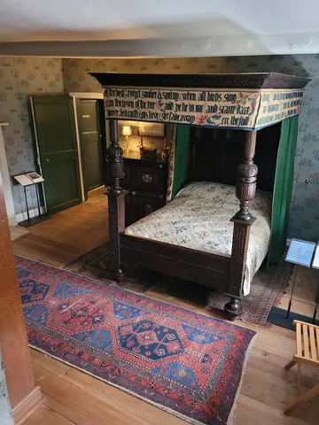 Kelmscott Manor, photo 4 of 8