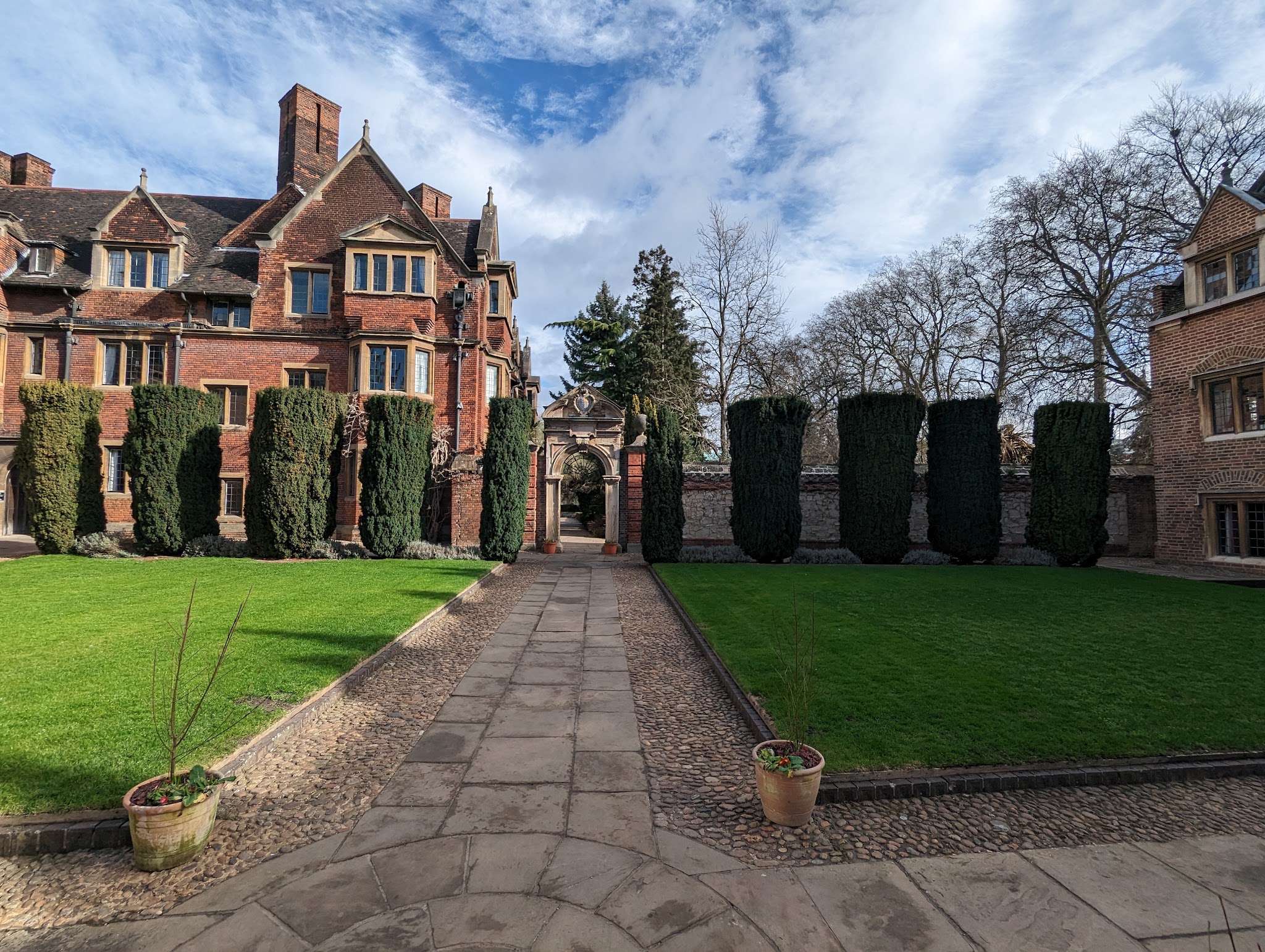 Pembroke College, photo 5 of 8