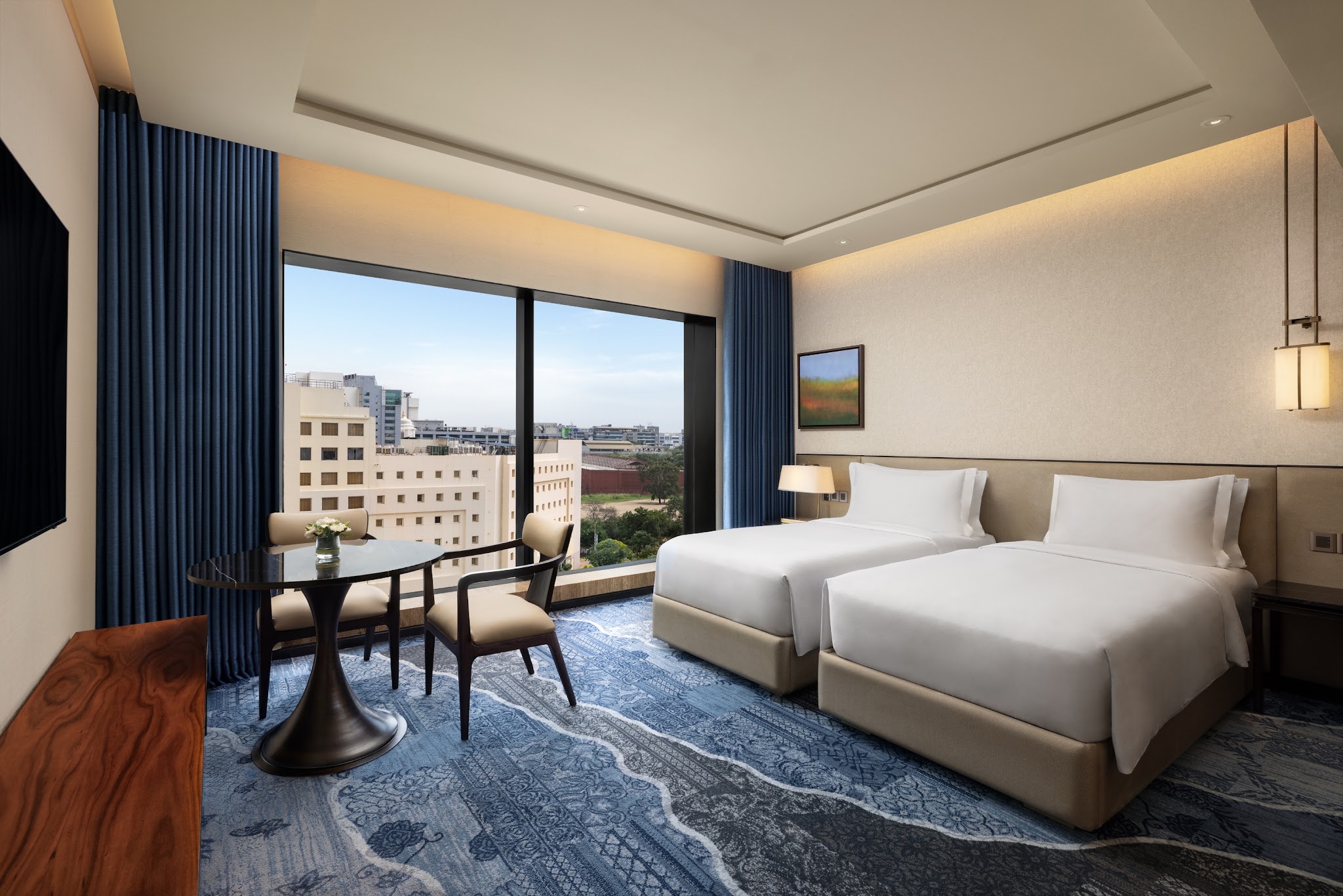 The Den Bengaluru, LXR Hotels and Resorts, photo 7 of 8