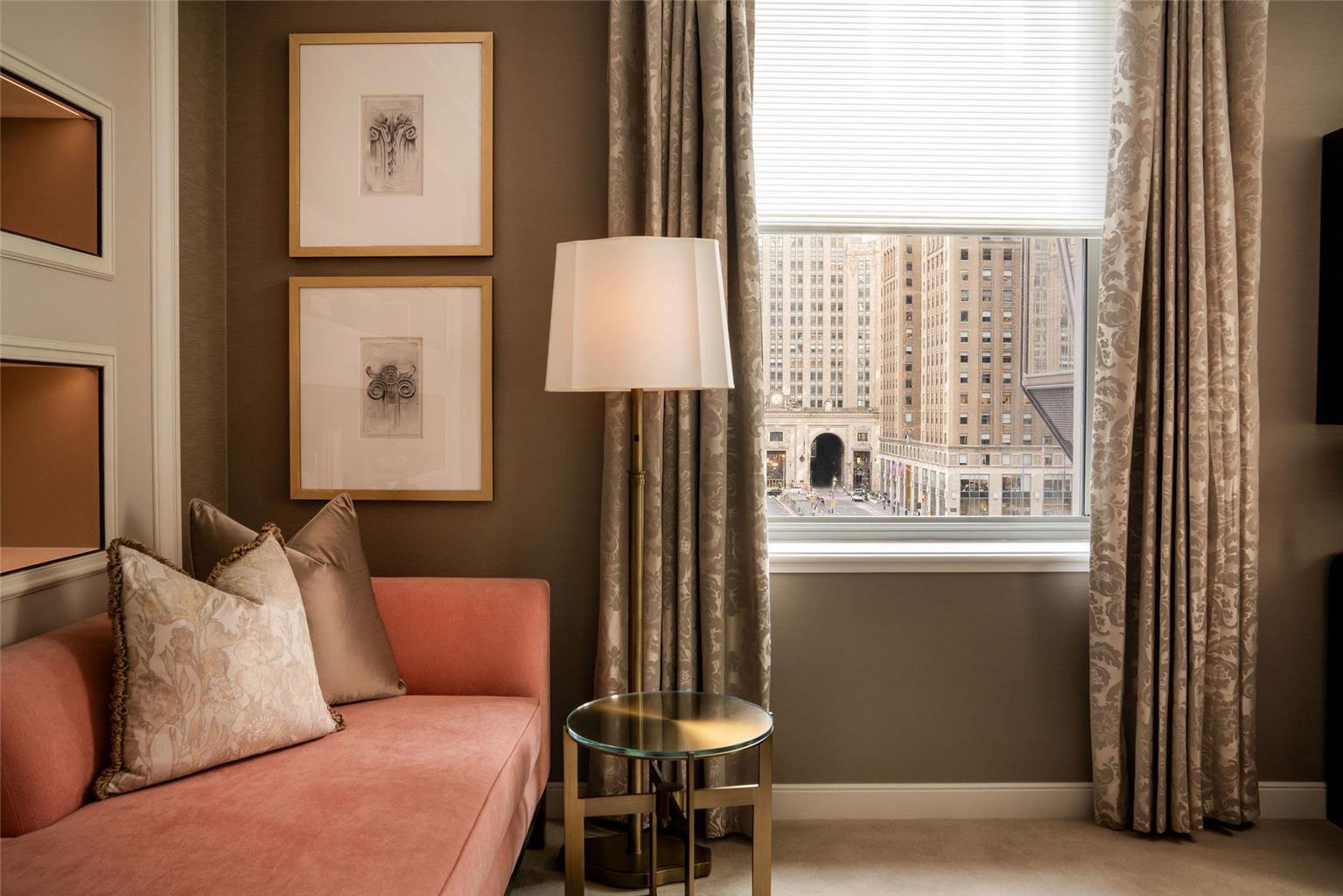 Waldorf Astoria New York, photo 7 of 8