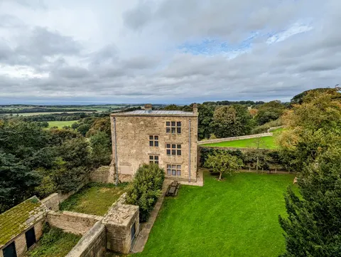Hardwick Old Hall, photo 8 of 8