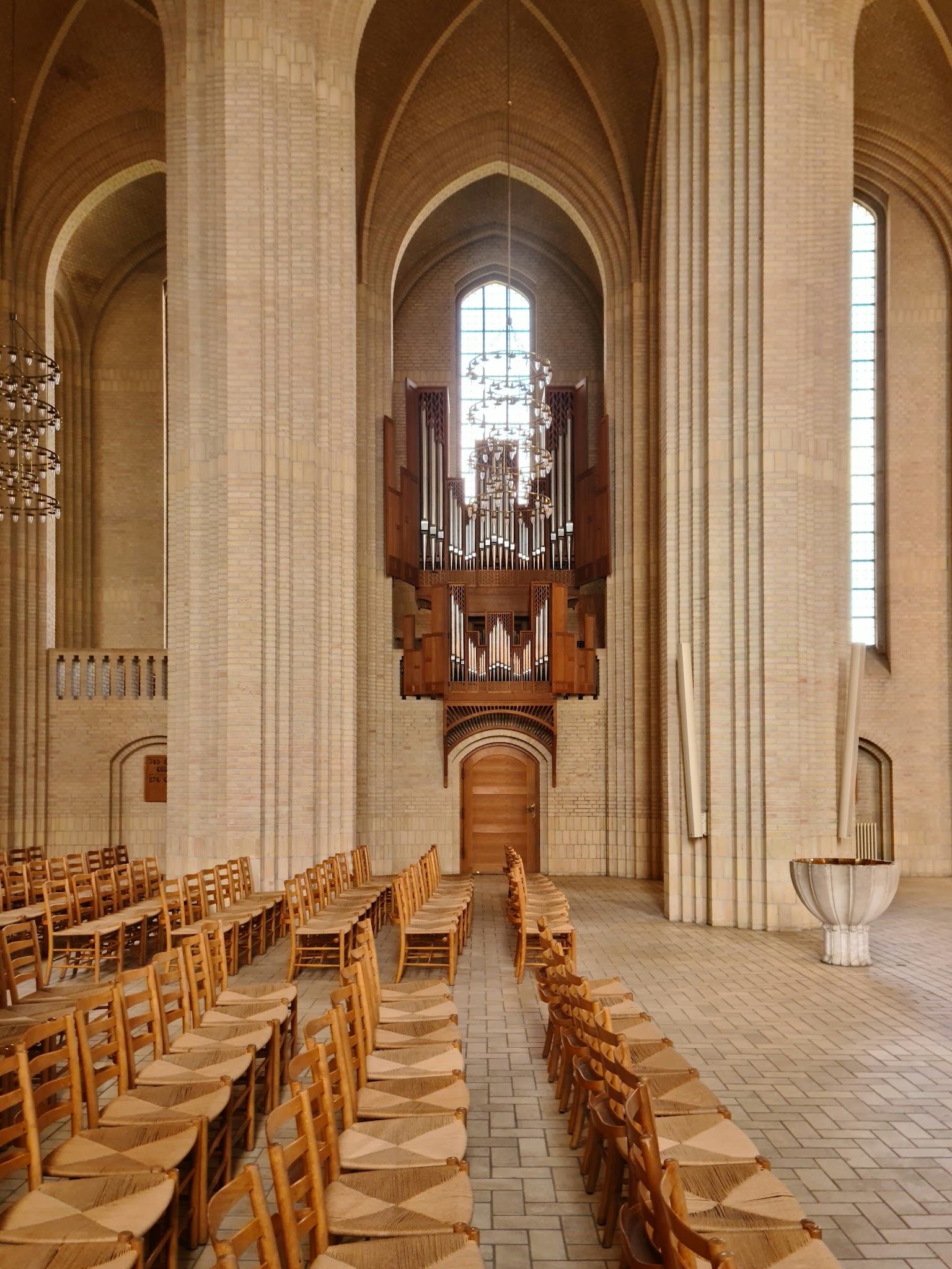 Grundtvigs Kirke, photo 3 of 8