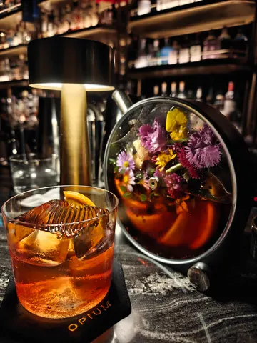 Opium Bar, cocktail bar in Bangkok