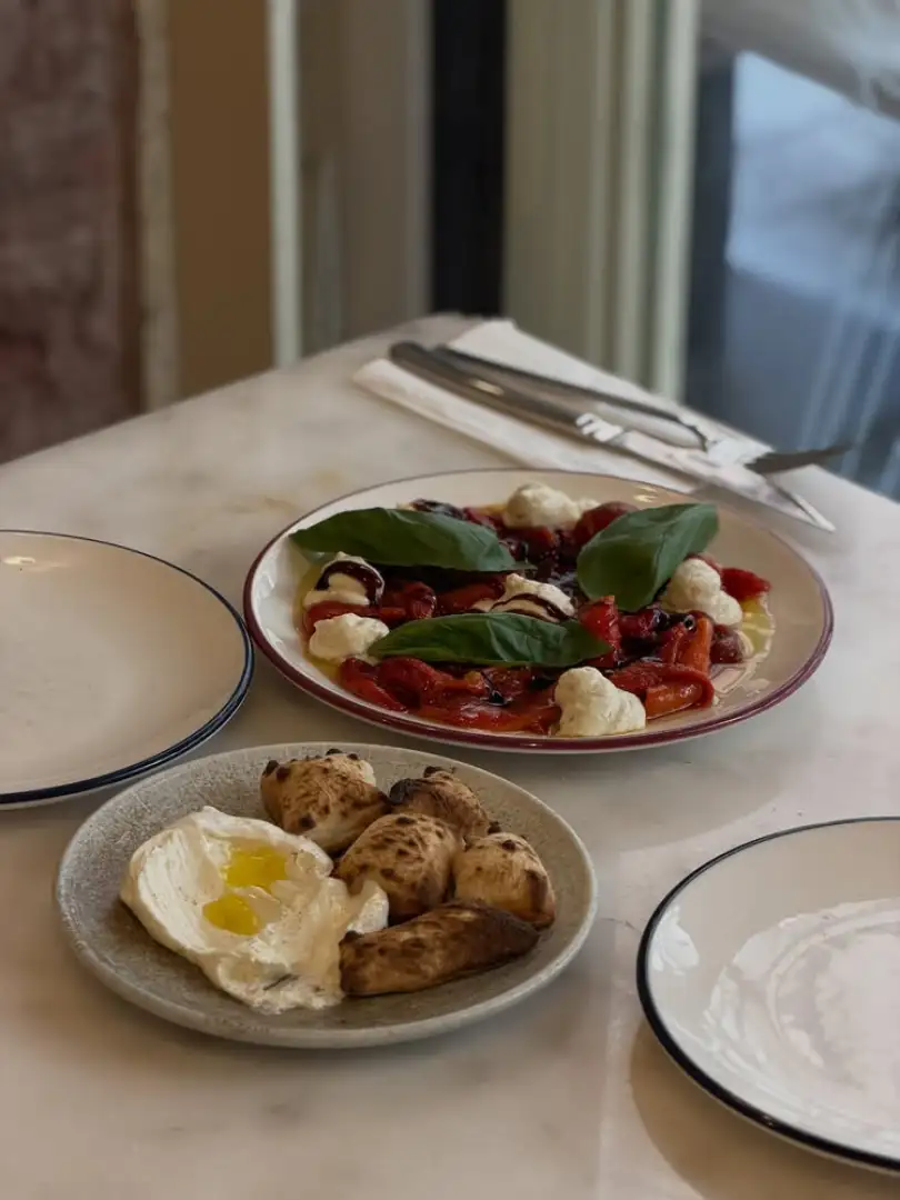 Crust & Co, photo 3 of 8