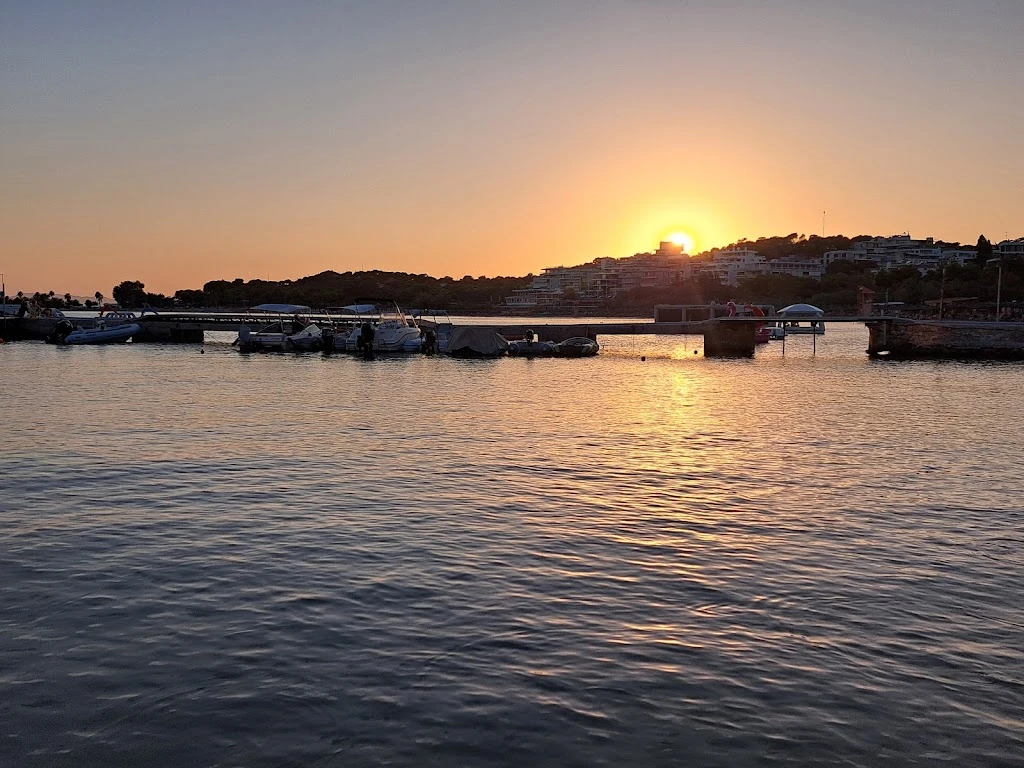 BlueFish Vouliagmeni, photo 7 of 8