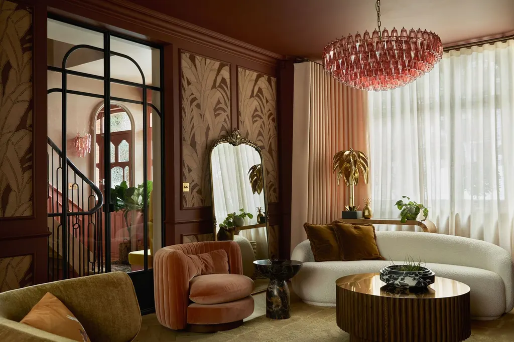 Inside Dichen Lachman and Maximilian Osinski's colourful Victorian house in Chiswick, photo 2