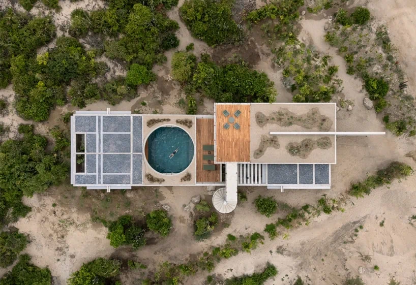 A house that turns inward on the Oaxacan coast, photo 2