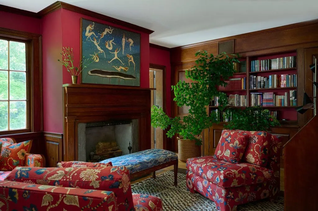 An artist’s farmhouse shaped by forest and family, photo 3
