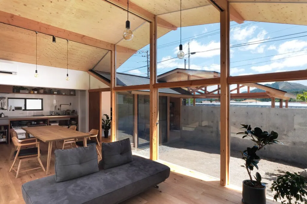 The house was arranged into three connected volumes