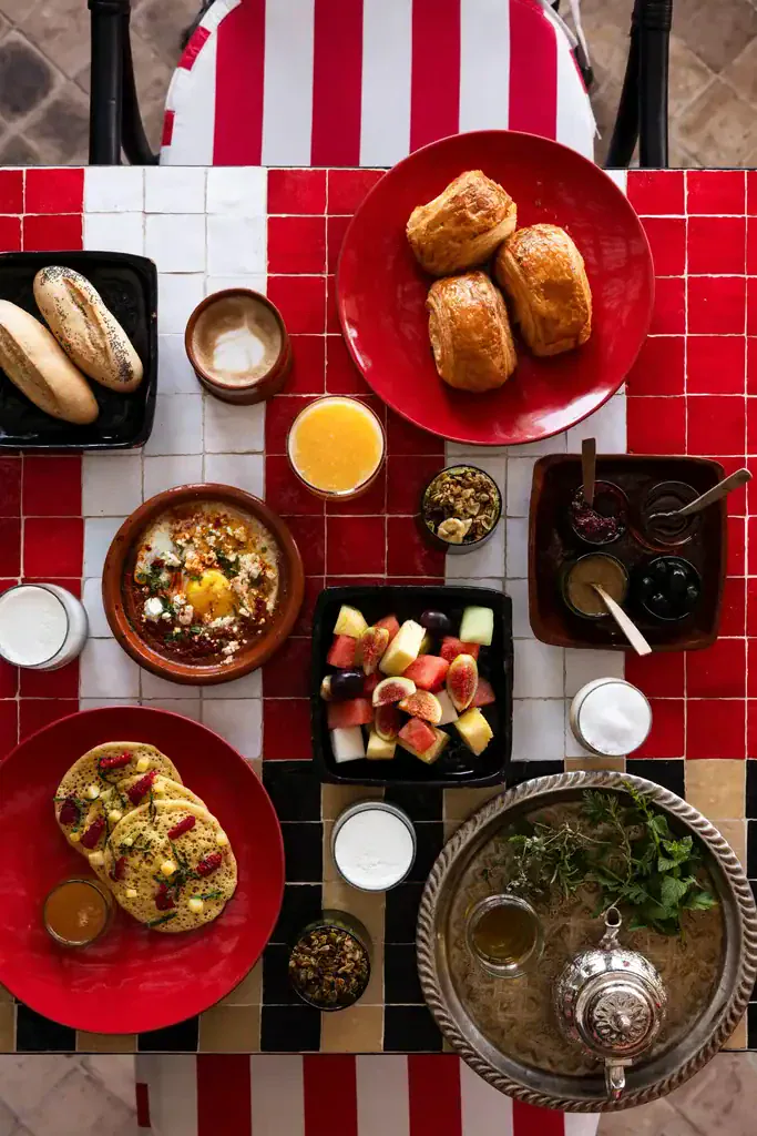 "Believe me, once you experience it for the first time, a meal or a stay at El Fenn will become mandatory every time you return to the city," Livingetc 's social media editor and native Moroccan Abla Fahmi warns.
