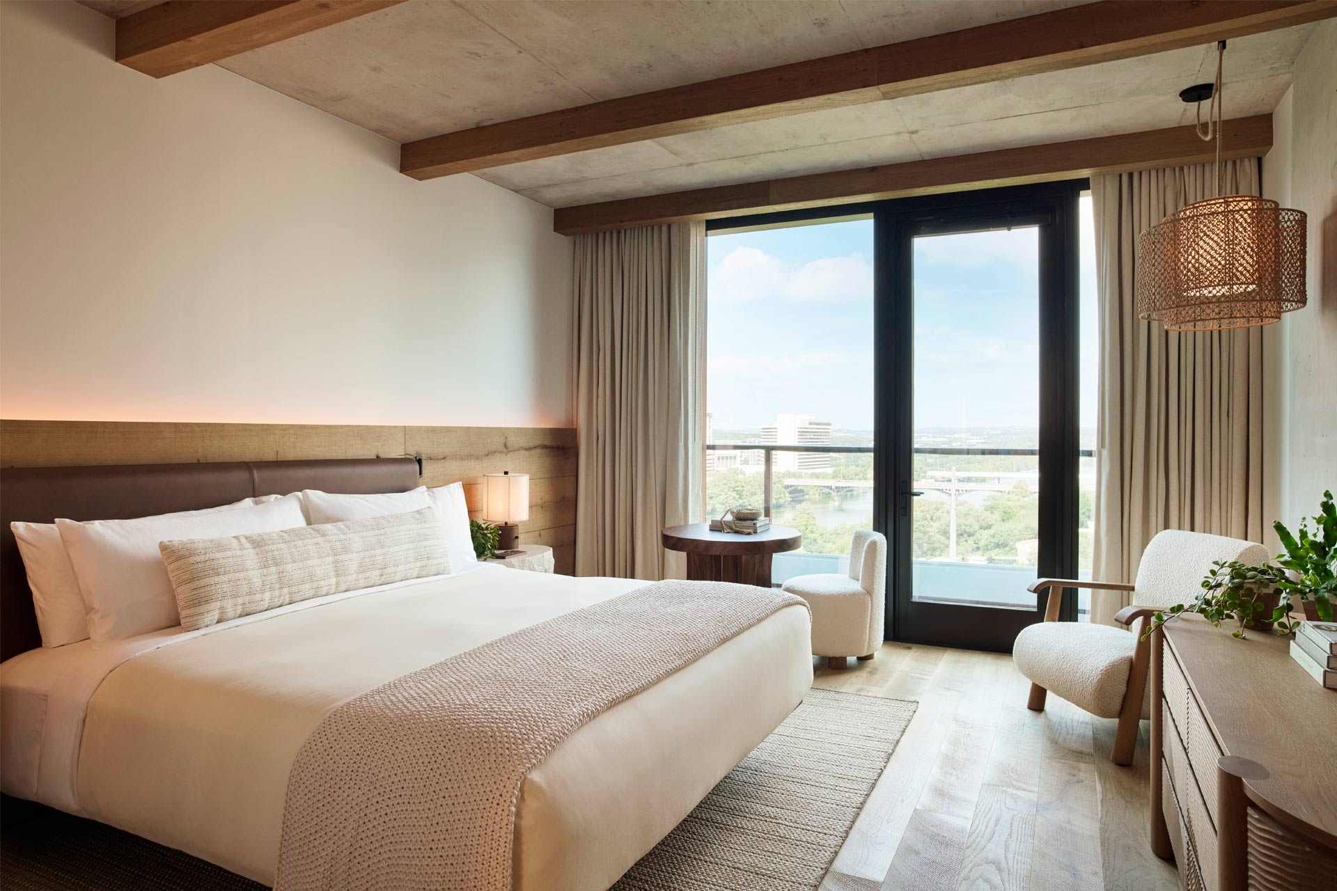 1 Hotel Austin bedroom