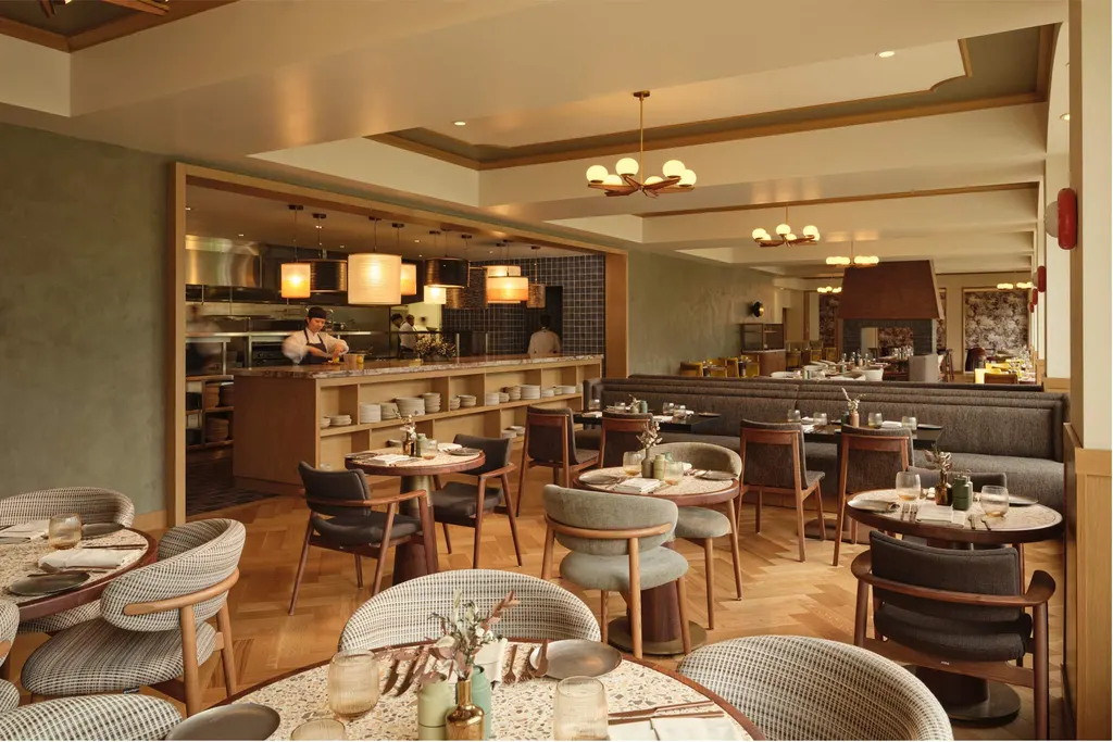 Rimrock Banff restaurant