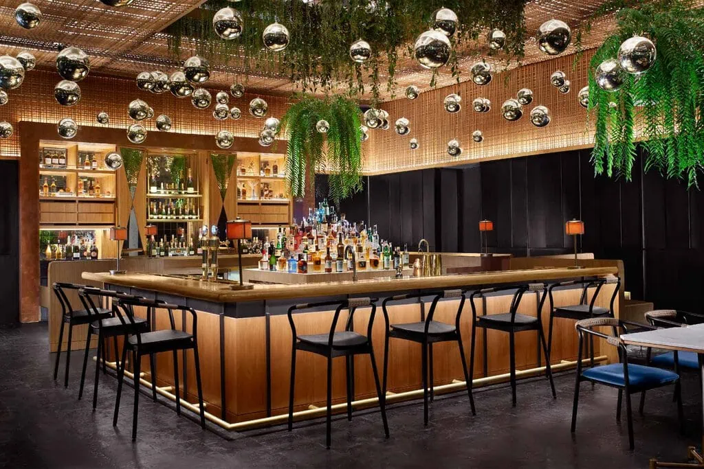 Anantara Siam Bangkok bar