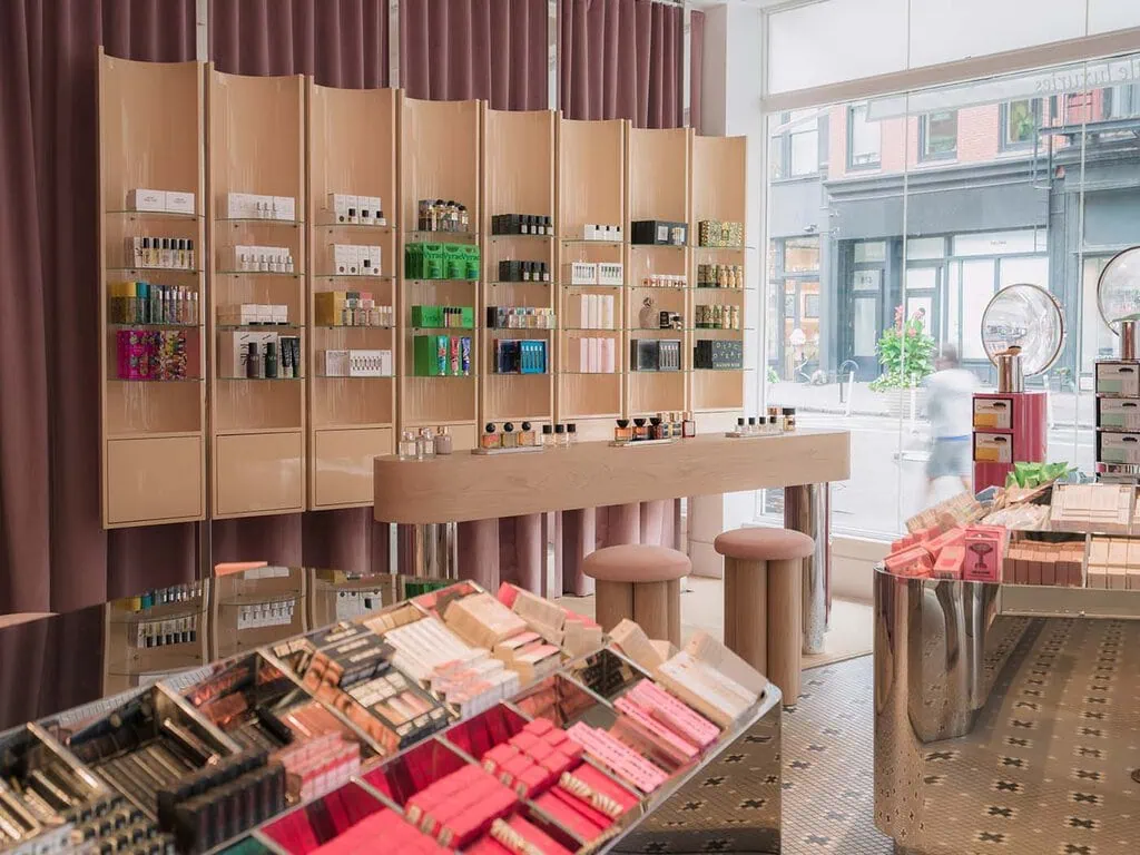 Little Luxuries by BEAUTYSPACE, Union Square, New York by Keffer Studio