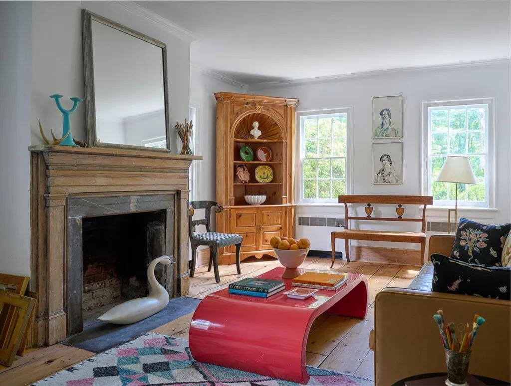 An artist’s farmhouse shaped by forest and family, photo 5