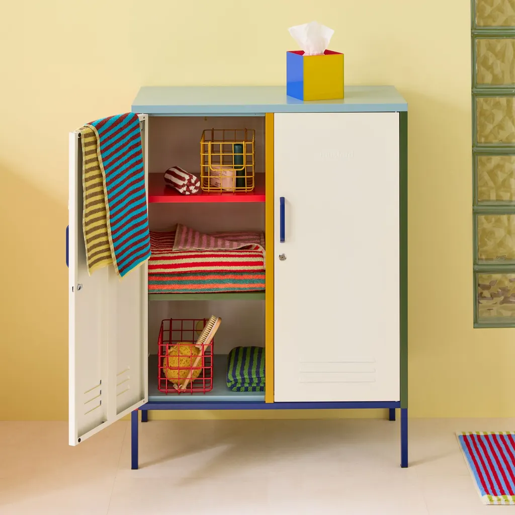 Childlike design, from Kelsey Malone's party plates to a Manhattan bar, photo 5