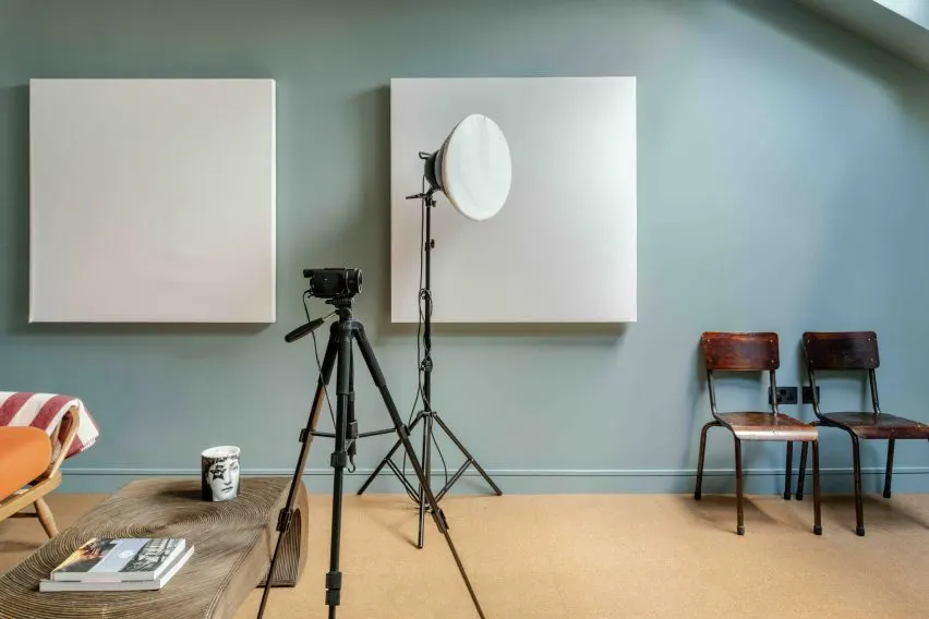 The ground floor has a casting studio