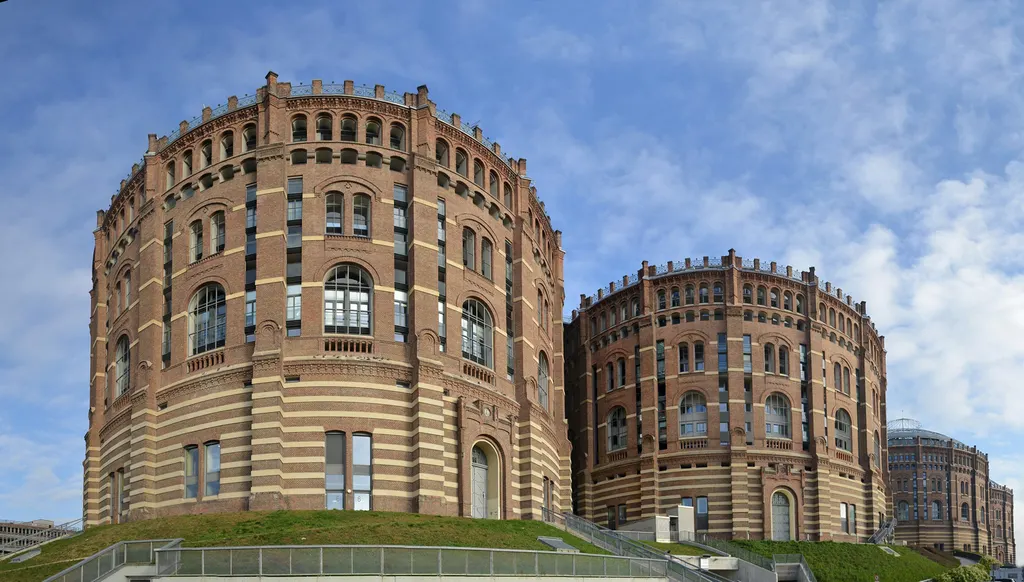 Vienna gasworks. Photography: Böhringer Friedrich