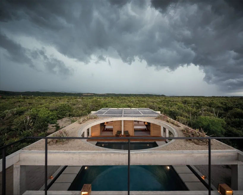A house that turns inward on the Oaxacan coast, photo 6