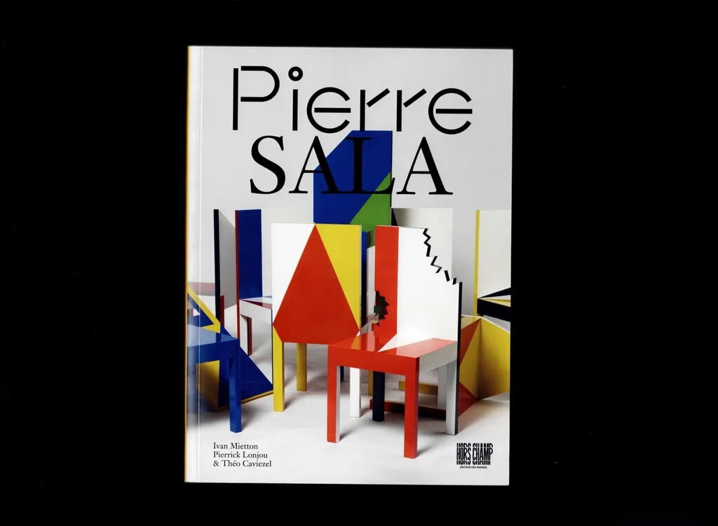 A monograph published by Editions Hors Champ in 2024. Photography: courtesy of Mathilde Lambert