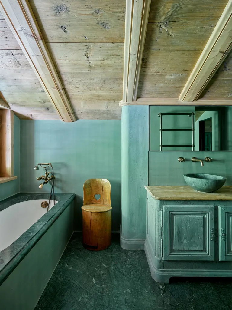Axel Vervoordt reworks a 1980s chalet in a Swiss Alpine resort, photo 7