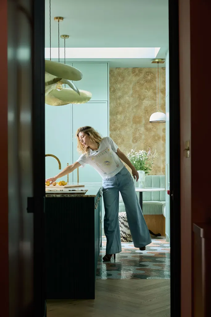 Inside Dichen Lachman and Maximilian Osinski's colourful Victorian house in Chiswick, photo 7