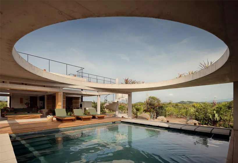 A house that turns inward on the Oaxacan coast, photo 7