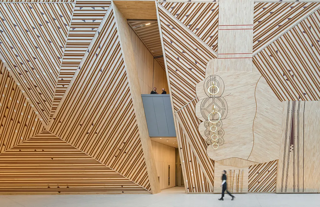 Outi Pieski’s AAhkA (Mother Earth) in the Pyramid Hall at A-Block, in Oslo’s New Government Quarter. Photography: ©Hufton+Crow